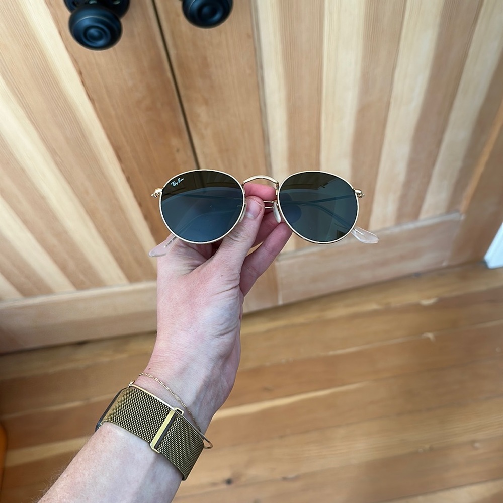 Round Ray Bans